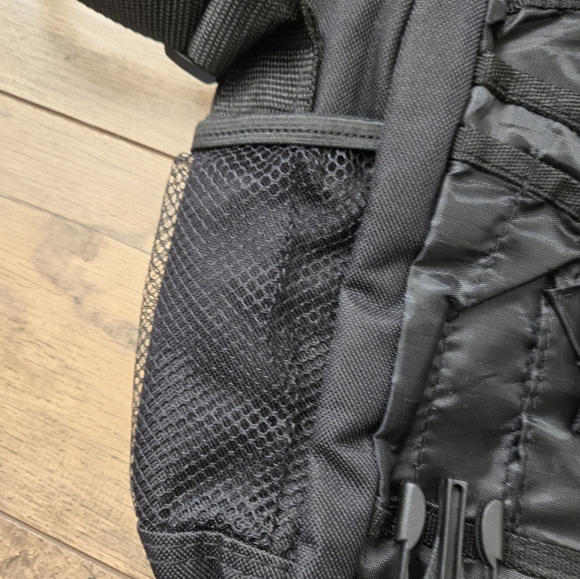 Disney Black Messenger Bag, Tons Of Pockets! - Picture 6 of 12